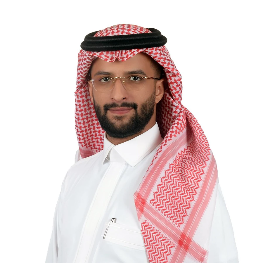 المحامي مشاري فهد مشاري الهزاني (مدير فرع الرياض)